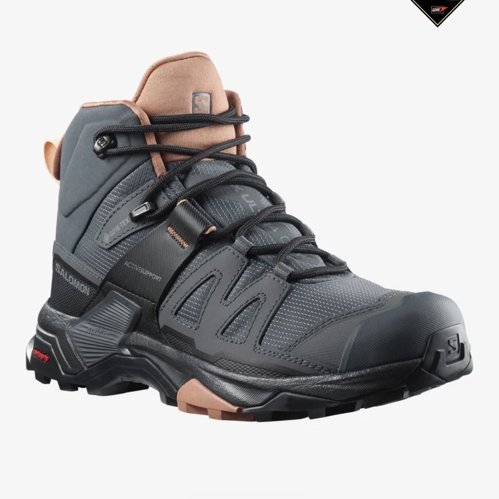 NEW Women Salomon X ULTRA 4 MID GORE-TEX hiking boots. US size 8